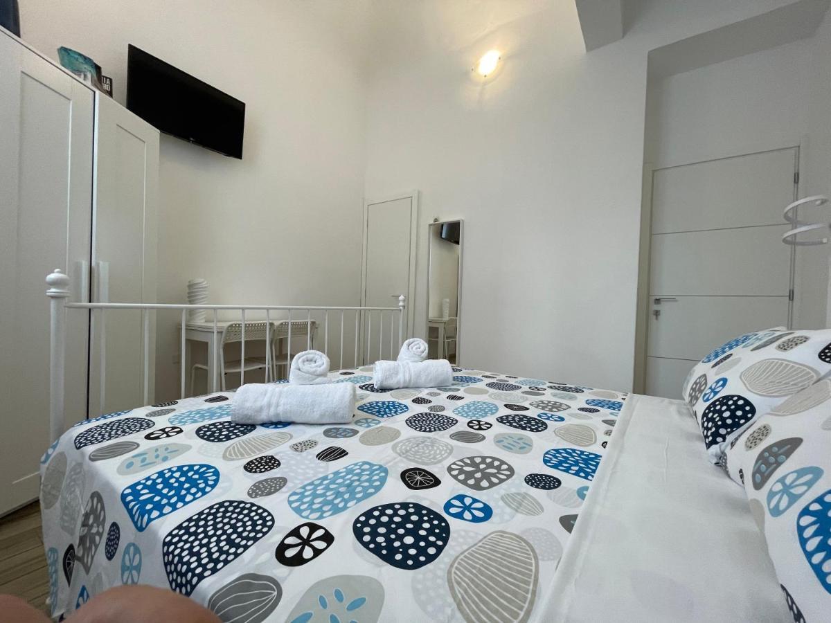 White Shell Rooms Alghero Bagian luar foto
