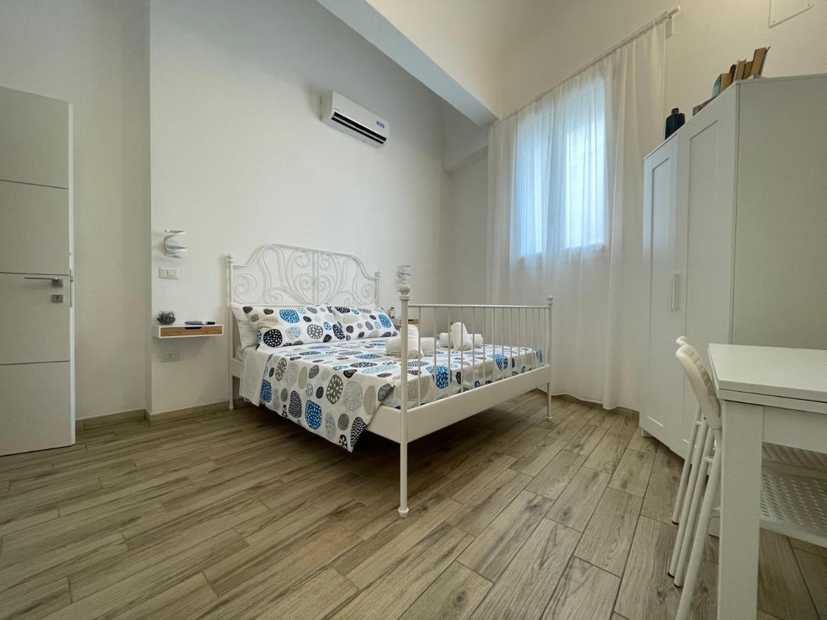White Shell Rooms Alghero Bagian luar foto