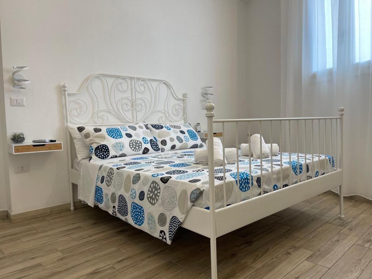 White Shell Rooms Alghero Bagian luar foto