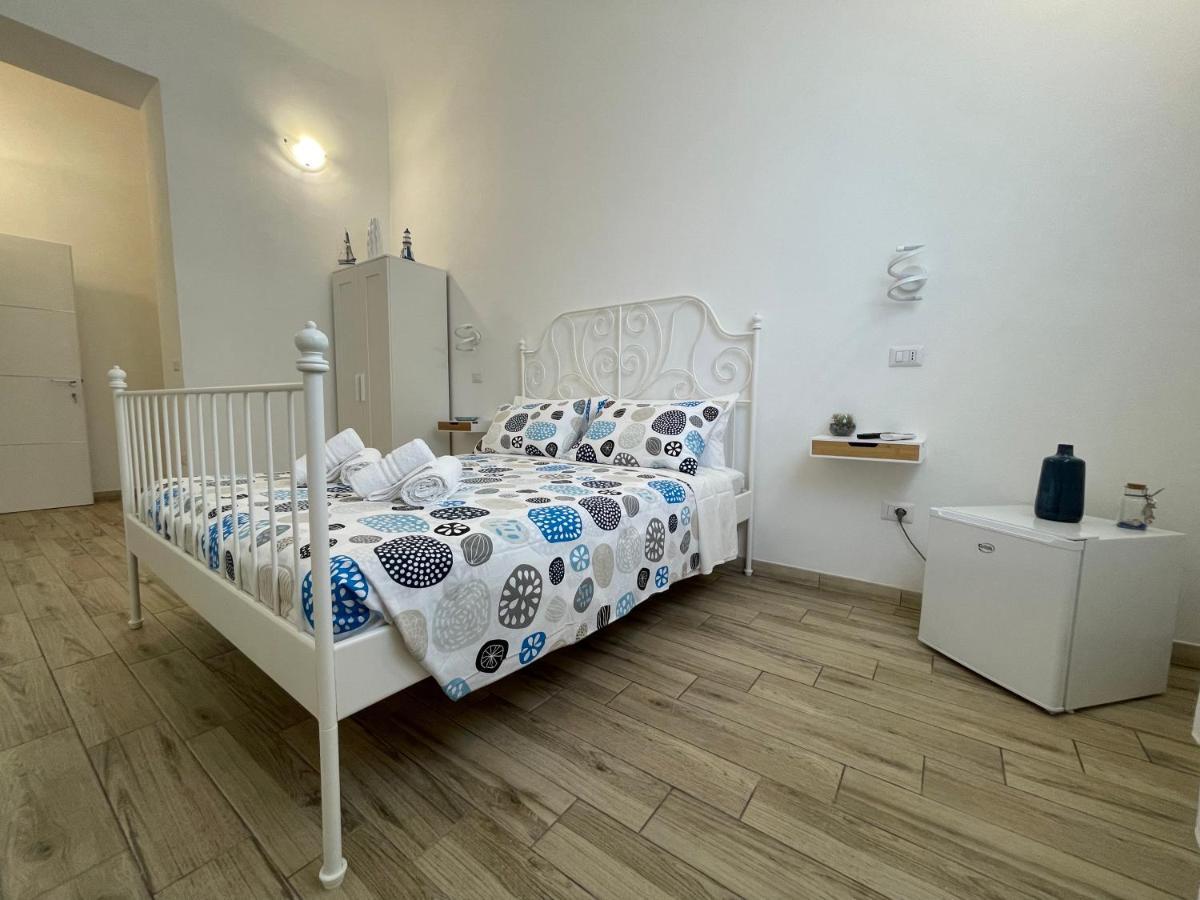 White Shell Rooms Alghero Bagian luar foto
